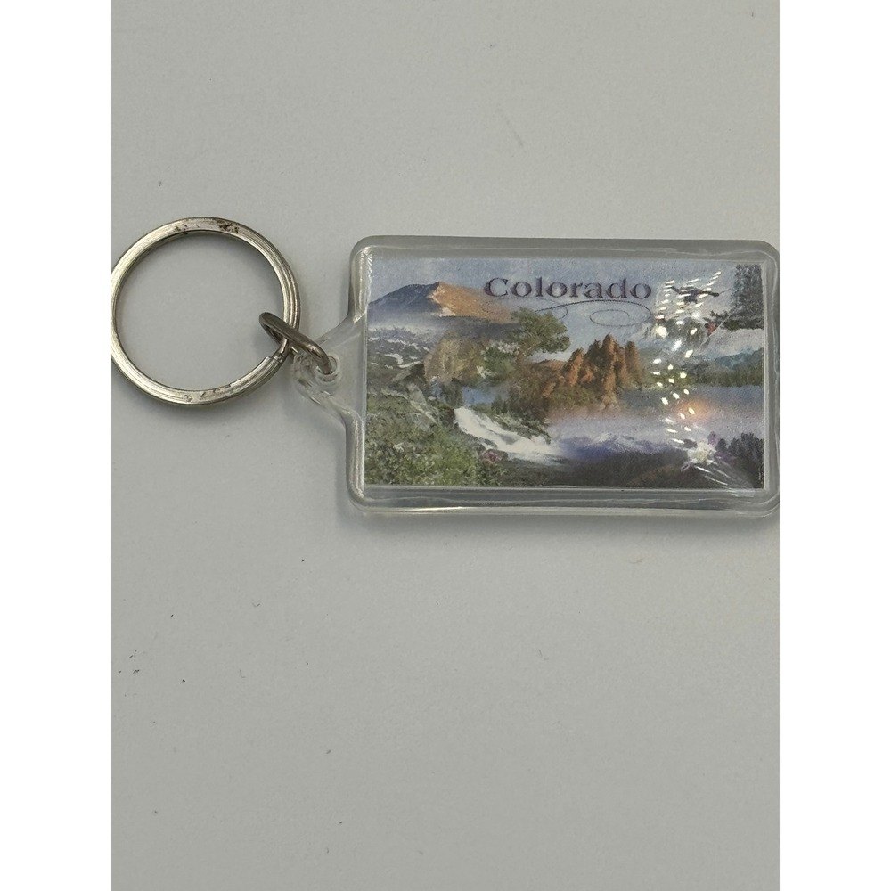 Colorado Scenic Mountain Landscape Acrylic Keychain Skier Souvenir‎ Travel Gift